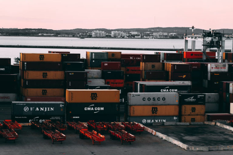 Freight Forwarder and Customs Broker what’s the difference?